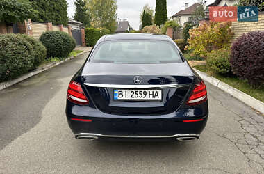 Седан Mercedes-Benz E-Class 2017 в 