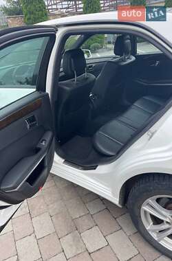 Седан Mercedes-Benz E-Class 2011 в 