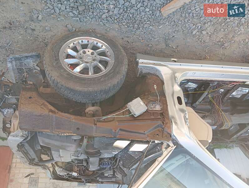 Седан Mercedes-Benz E-Class 1997 в Ременеві фото 30 Седан Mercedes-Benz E-Class 1997 в Ременеві