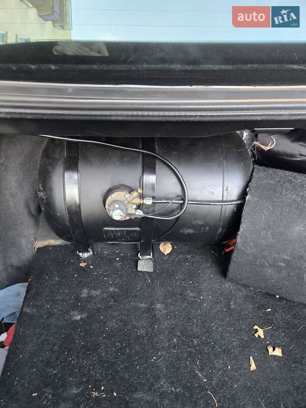 Седан Mercedes-Benz E-Class 1995 в Львове фото 26 Седан Mercedes-Benz E-Class 1995 в Львове