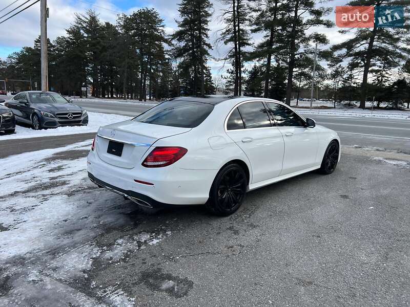 Седан Mercedes-Benz E-Class 2018 в Луцке фото 4 Седан Mercedes-Benz E-Class 2018 в Луцке