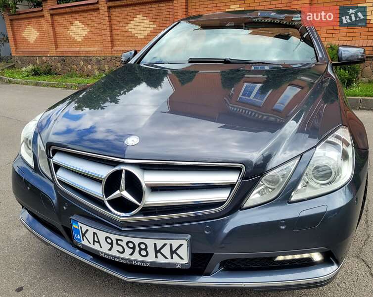 Купе Mercedes-Benz E-Class 2010 в Хмельницькому фото 21 Купе Mercedes-Benz E-Class 2010 в Хмельницькому