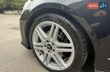 Седан Mercedes-Benz E-Class 2011 в 