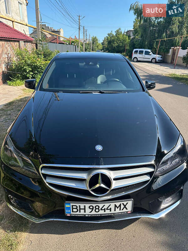 Седан Mercedes-Benz E-Class 2013 в Одессе