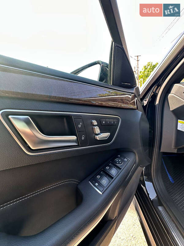 Седан Mercedes-Benz E-Class 2013 в Одессе