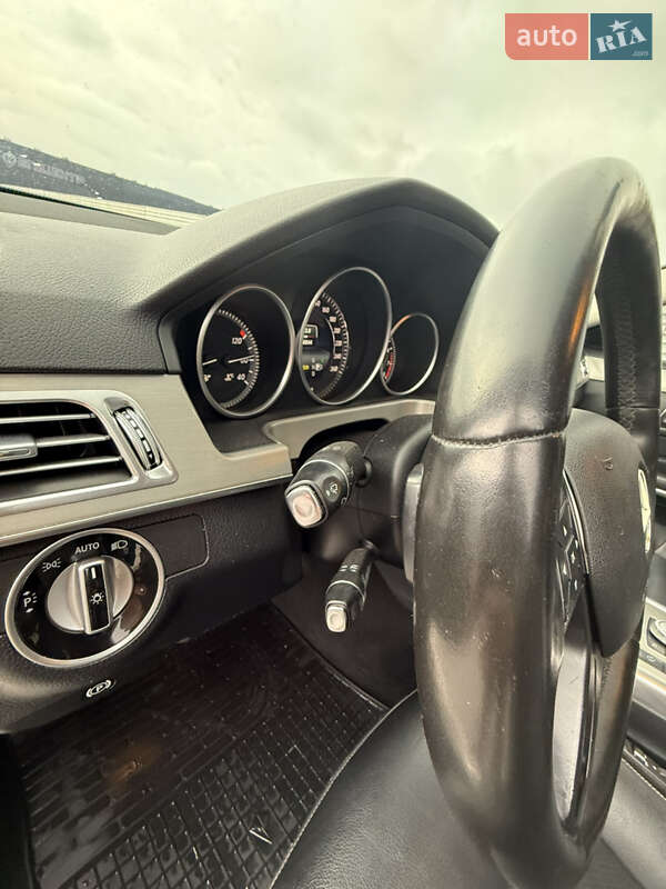 Седан Mercedes-Benz E-Class 2013 в Львові фото 3 Седан Mercedes-Benz E-Class 2013 в Львові