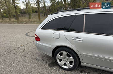 Универсал Mercedes-Benz E-Class 2003 в 