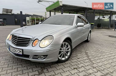 Седан Mercedes-Benz E-Class 2008 в 