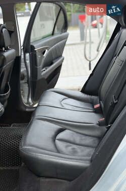 Седан Mercedes-Benz E-Class 2008 в 