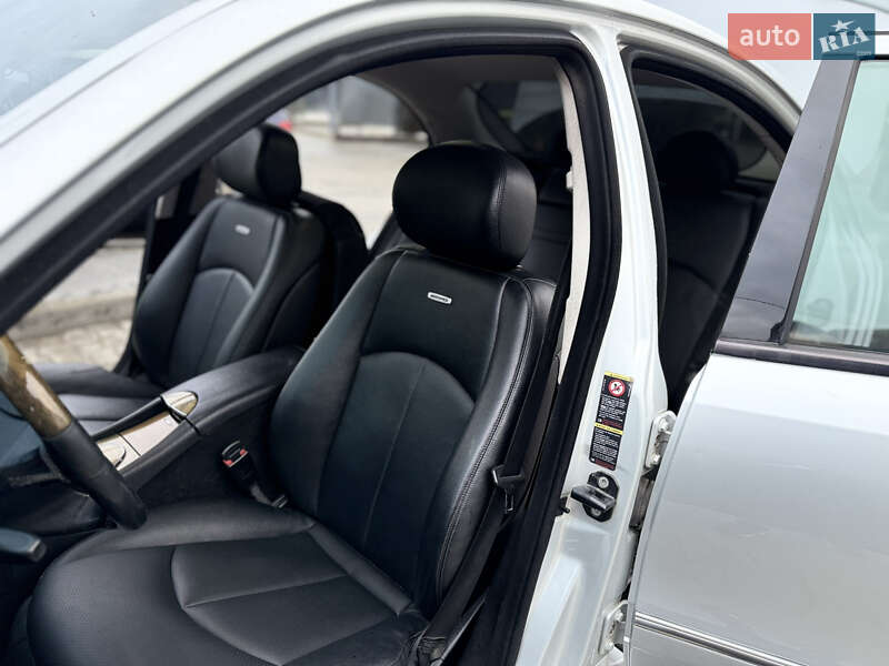 Седан Mercedes-Benz E-Class 2008 в Черновцах