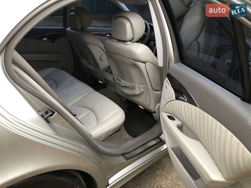Седан Mercedes-Benz E-Class 2008 в Богодухове