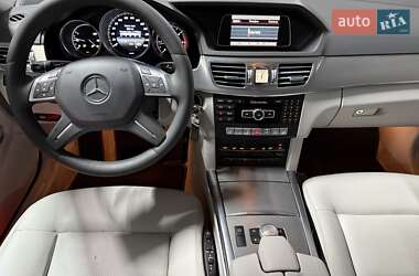Універсал Mercedes-Benz E-Class 2014 в  фото 28 Універсал Mercedes-Benz E-Class 2014 в