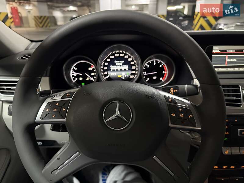 Універсал Mercedes-Benz E-Class 2014 в Києві