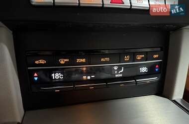 Універсал Mercedes-Benz E-Class 2014 в  фото 42 Універсал Mercedes-Benz E-Class 2014 в