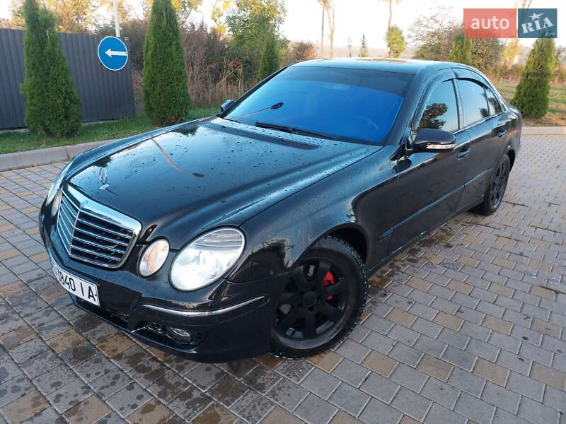 Седан Mercedes-Benz E-Class 2008 в Іршаві