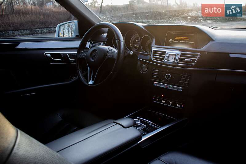Седан Mercedes-Benz E-Class 2015 в Киеве