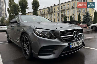 Седан Mercedes-Benz E-Class 2018 в 