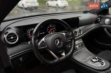 Седан Mercedes-Benz E-Class 2018 в 