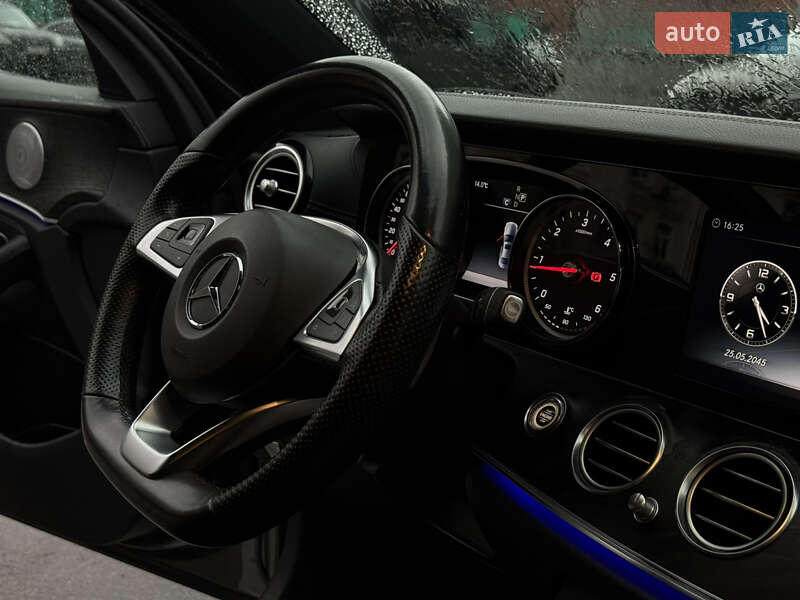 Седан Mercedes-Benz E-Class 2018 в Киеве фото 30 Седан Mercedes-Benz E-Class 2018 в Киеве