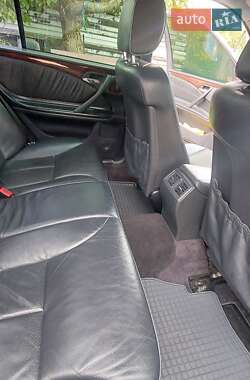 Седан Mercedes-Benz E-Class 2002 в  фото 19 Седан Mercedes-Benz E-Class 2002 в