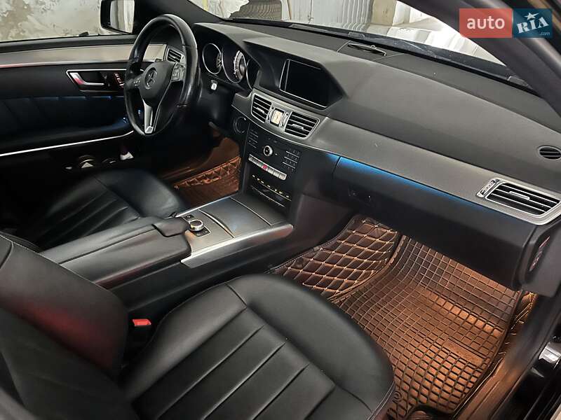 Седан Mercedes-Benz E-Class 2015 в Золочеве фото 48 Седан Mercedes-Benz E-Class 2015 в Золочеве