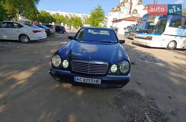Седан Mercedes-Benz E-Class 1998 в 