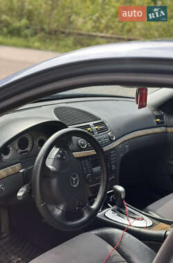 Седан Mercedes-Benz E-Class 2003 в 