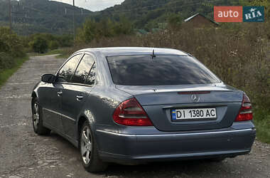 Седан Mercedes-Benz E-Class 2003 в 