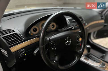 Седан Mercedes-Benz E-Class 2008 в 