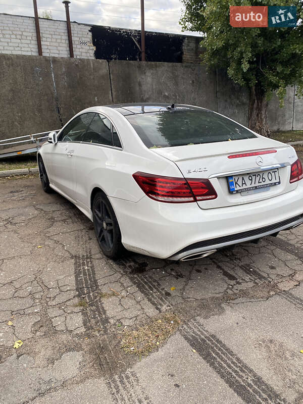 Купе Mercedes-Benz E-Class 2015 в Києві фото 13 Купе Mercedes-Benz E-Class 2015 в Києві