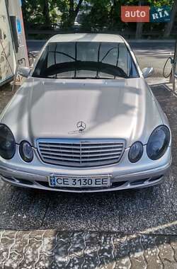 Седан Mercedes-Benz E-Class 2002 в 