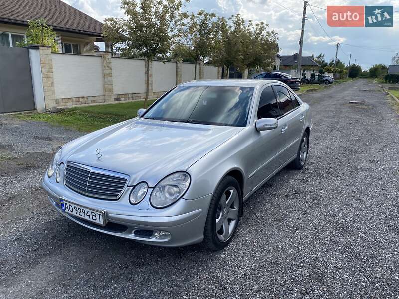 Седан Mercedes-Benz E-Class 2003 в Мукачево фото 4 Седан Mercedes-Benz E-Class 2003 в Мукачево