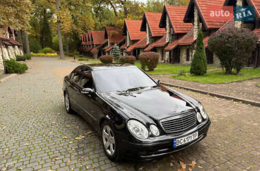 Седан Mercedes-Benz E-Class 2004 в 