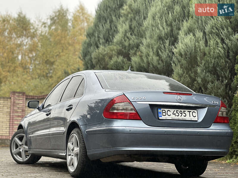 Седан Mercedes-Benz E-Class 2006 в Самборе