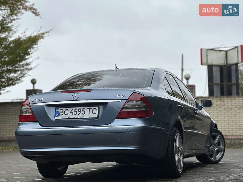Седан Mercedes-Benz E-Class 2006 в Самборе