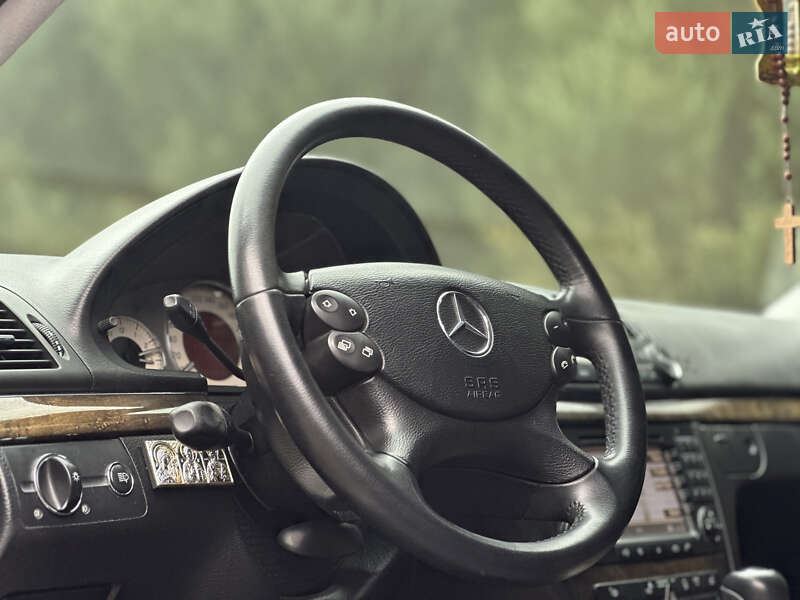Седан Mercedes-Benz E-Class 2006 в Самборе
