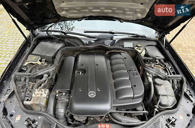 Седан Mercedes-Benz E-Class 2004 в 