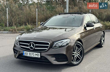 Седан Mercedes-Benz E-Class 2017 в Виннице
