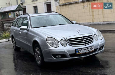 Универсал Mercedes-Benz E-Class 2008 в Запорожье