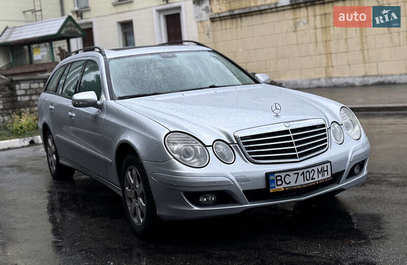 Универсал Mercedes-Benz E-Class 2008 в 