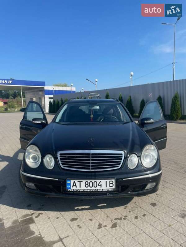 Универсал Mercedes-Benz E-Class 2004 в 