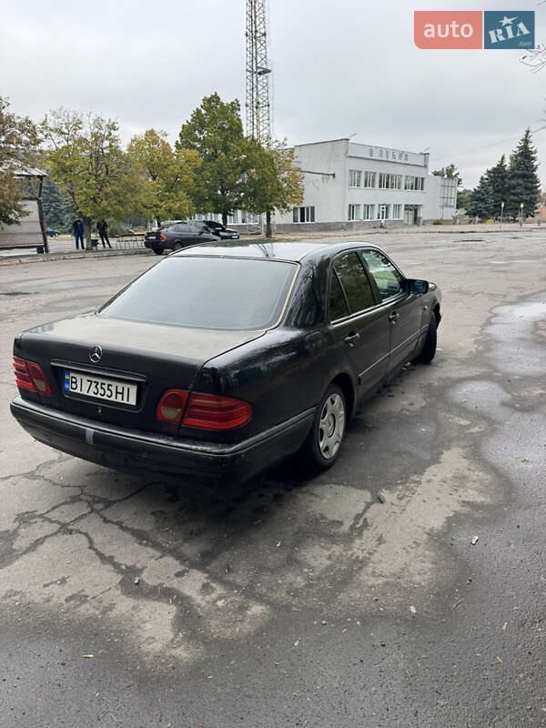 Седан Mercedes-Benz E-Class 1997 в Лубнах