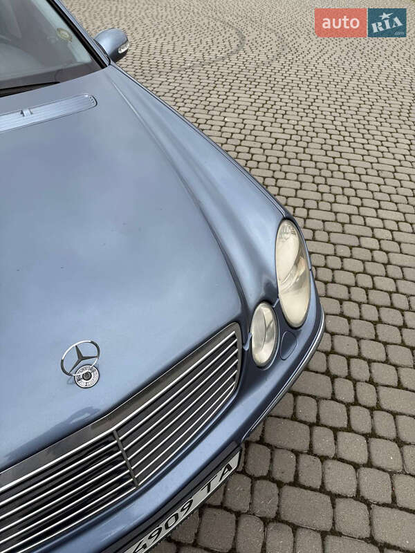 Седан Mercedes-Benz E-Class 2004 в Львове