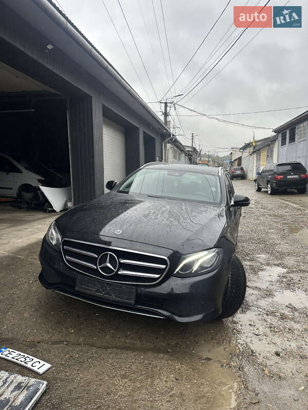 Универсал Mercedes-Benz E-Class 2019 в Черновцах