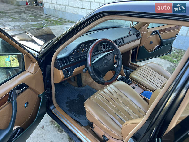 Седан Mercedes-Benz E-Class 1994 в Измаиле