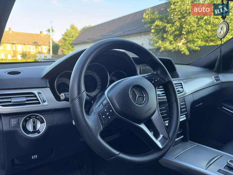 Універсал Mercedes-Benz E-Class 2016 в Козятині