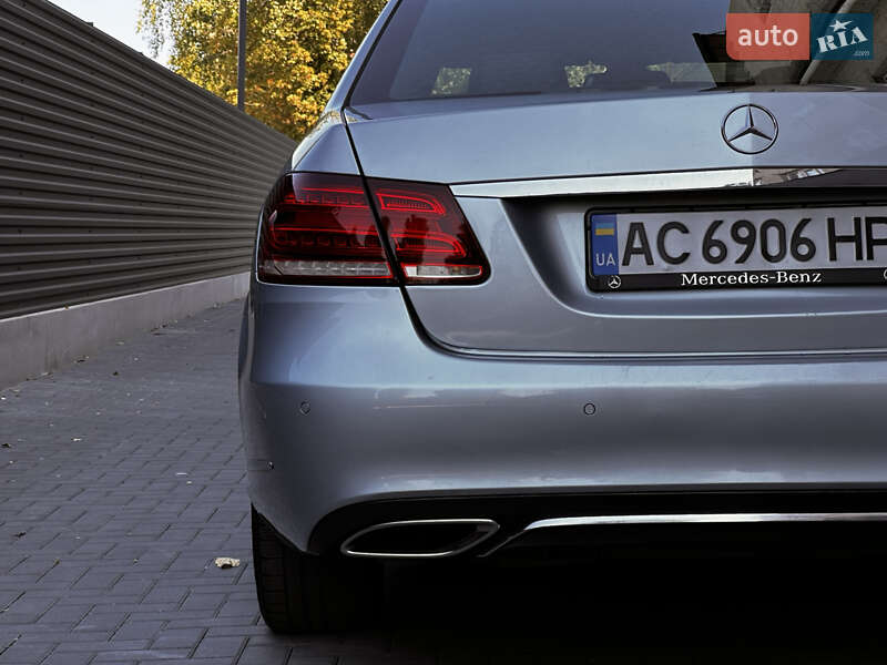 Седан Mercedes-Benz E-Class 2014 в Луцьку