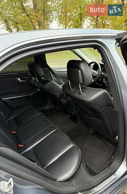 Седан Mercedes-Benz E-Class 2011 в 