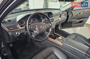 Универсал Mercedes-Benz E-Class 2012 в 