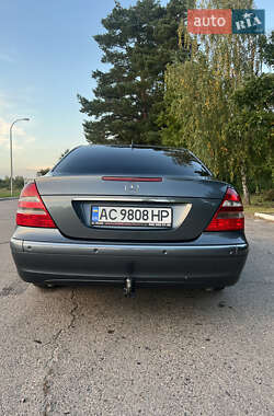 Седан Mercedes-Benz E-Class 2005 в 